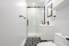 Hair dryer, towels