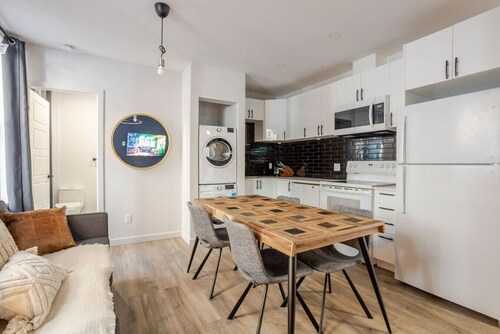 Warm 2BR in the Heart of Plateau MTL