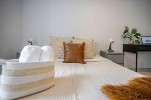 4 chambres, bureau, fer et planche à repasser, Wi-Fi gratuit