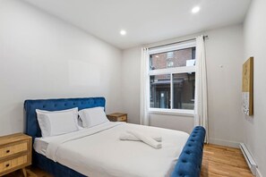 3 chambres, bureau, fer et planche Ă  repasser, accĂšs au Wi-Fi (inclus)