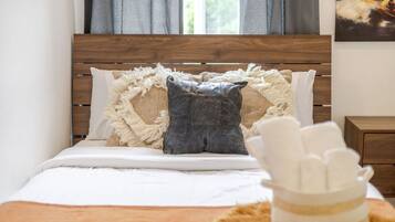 3 habitaciones, tabla de planchar con plancha y wifi gratis