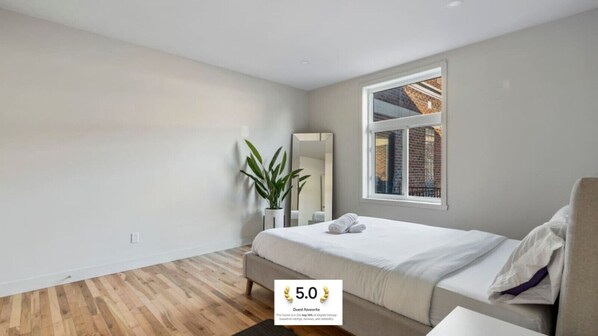 3 bedrooms, desk, iron/ironing board, free WiFi