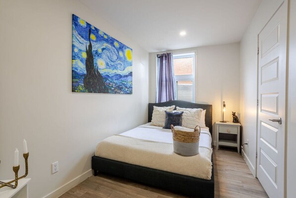 3 chambres, bureau, fer et planche à repasser, Wi-Fi gratuit