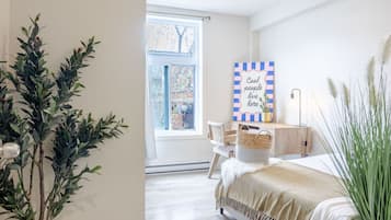 3 Schlafzimmer, Schreibtisch, Bügeleisen/Bügelbrett, kostenloses WLAN