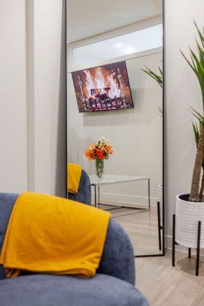 Interior - Fantastic & Spacious 3BR in NDG MTL (Montréal)