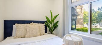 The Grand NDG Stay|Your Home in NDG