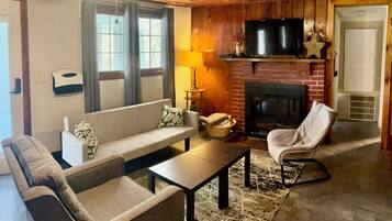 Téléviseur connecté, foyer