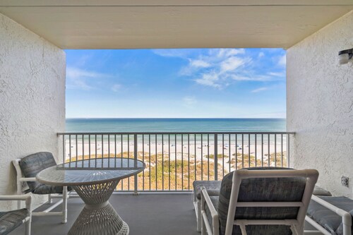 Direct Ocean Front Condo Steps to the Beach with Heated pool, Hot tub and Tennis Court!