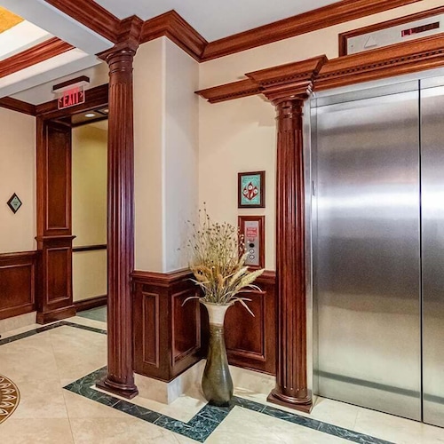 Luxury Studio | In Town | Wi-Fi | The Grande 312