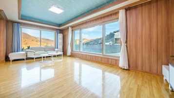 Eenvoudige kamer, 3 slaapkamers (Dream Private Pool Villa) | 3 slaapkamers, gratis wifi