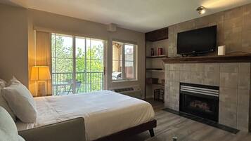 Silitysrauta/-lauta, Wi-Fi, vuodevaatteet, pääsy pyörätuolilla