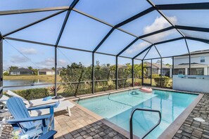 Beheizter Pool