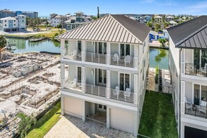Exterior - 261 Gorgeous 6 Bedroom New Build w/ Pool, Hot Tub (Fort Myers Beach)