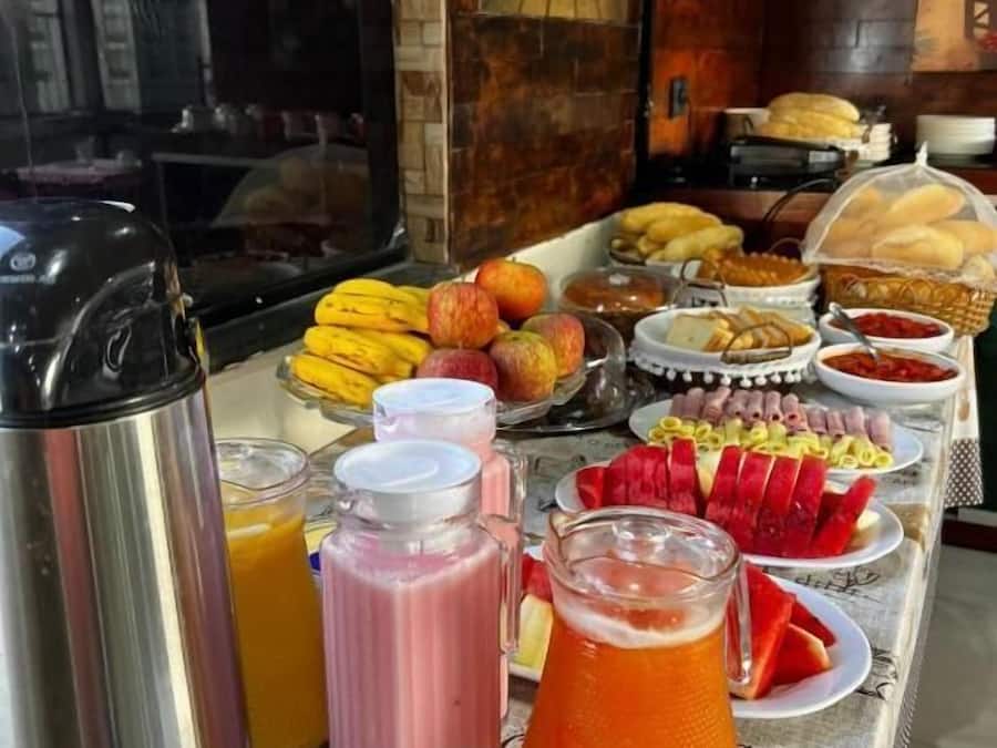 Desayuno continental incluido todos los días