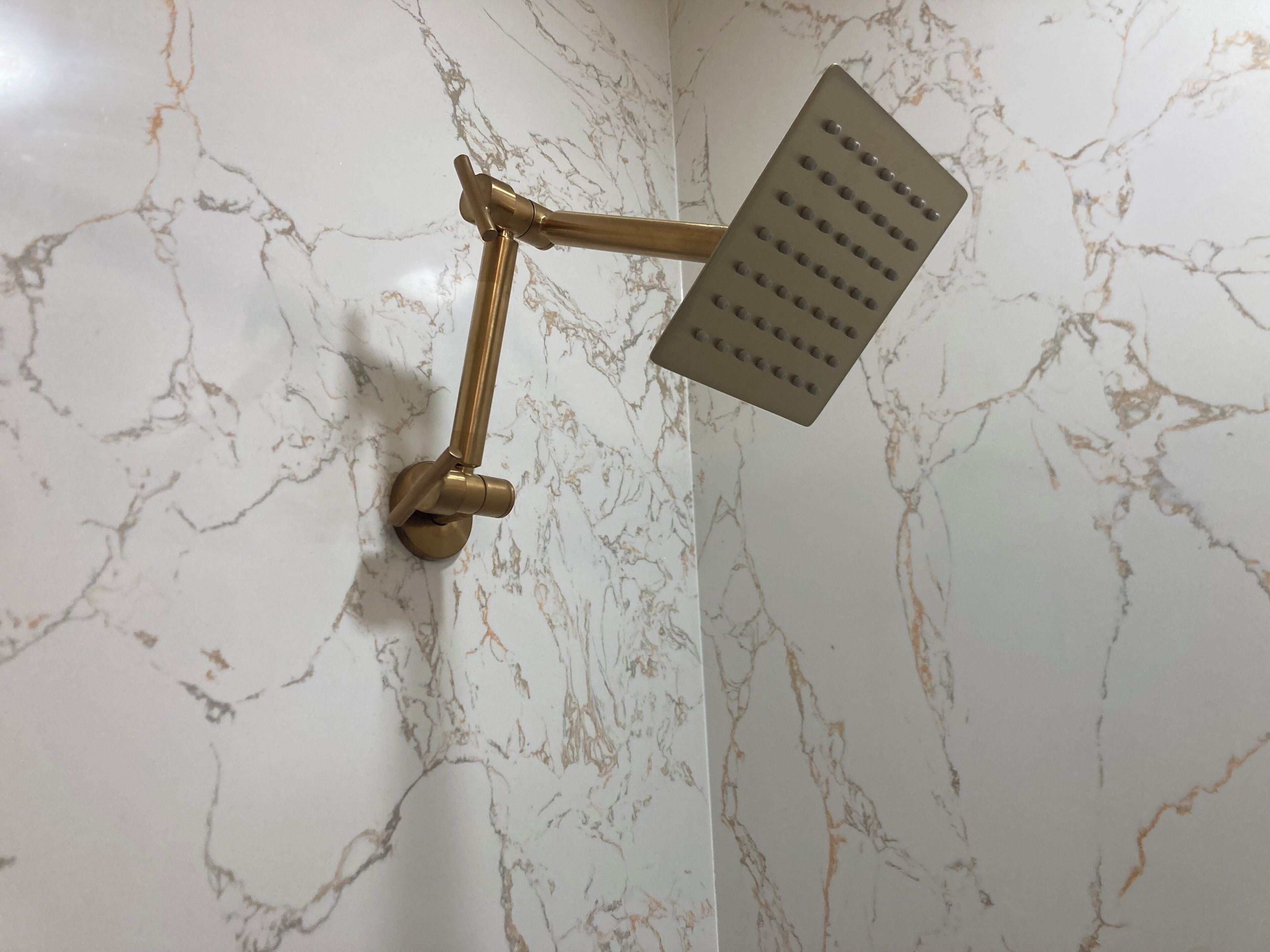 Douche de la salle de bain