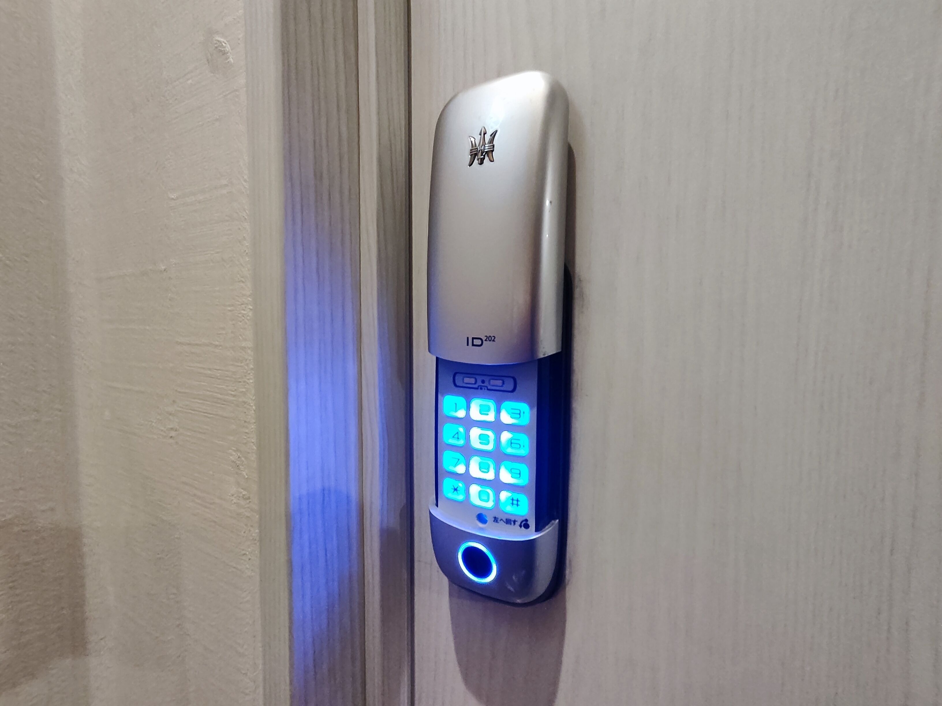 标准四人房 | 免费 WiFi、床单