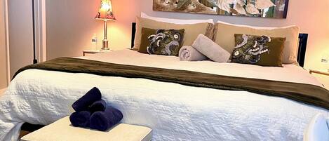 2 habitaciones, escritorio, tabla de planchar con plancha y wifi gratis