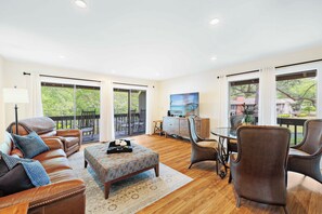 Smart TV, books, offices