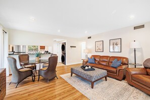 Smart TV, books, offices