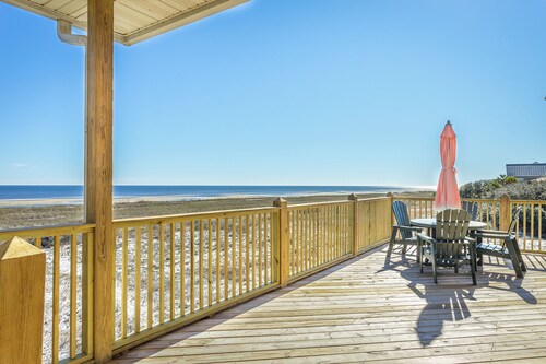 Beachfront for Families | Kids to Sand in Seconds