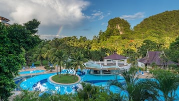 Outdoor pool, pool umbrellas