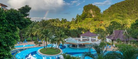 Outdoor pool, pool umbrellas
