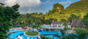 喀比海事度假村