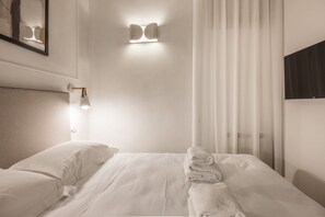 2 chambres, fer et planche Ă repasser, Wi-Fi, literie fournie
