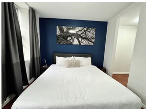 2 chambres, fer et planche à repasser, Wi-Fi, draps fournis
