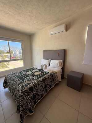 3 Schlafzimmer, Bügeleisen/Bügelbrett, kostenloses WLAN