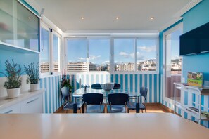 Dining - Apartment 'Amazing' with Sea View, Wi-Fi and Air Conditioning (Marbella)