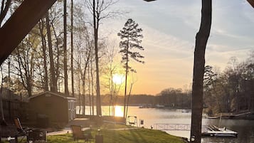 Tina de hidromasaje al aire libre