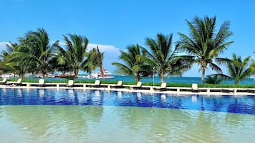 Piscine extérieure, piscine chauffée