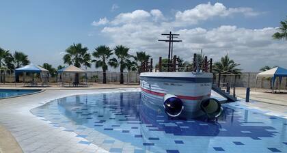 Hotel - Casa del Mar Malin en Santa Elena, Ballenita, al frente al Mar