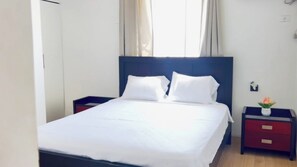 4 chambres, fer et planche à repasser, Wi-Fi gratuit, draps fournis