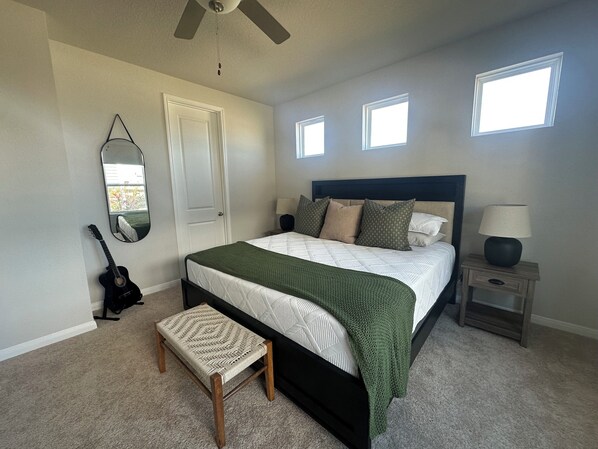 2 habitaciones, wifi gratis y ropa de cama 