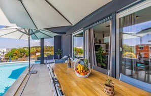 Outdoor dining - Cozy home in Medulin with sauna (Medulin)