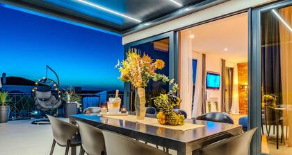 Beautiful villa Lara in Vrana with pool