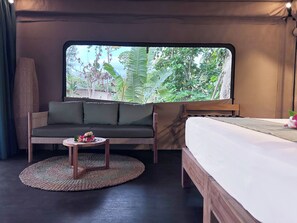 1 bedroom, laptop workspace, iron/ironing board, free WiFi - Serenity Sands Island Glamping (Kadavulailai Island)