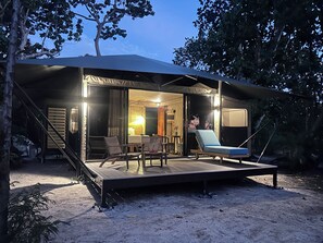 1 dormitorio y espacio para trabajar con un portátil