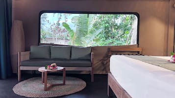 1 bedroom, laptop workspace, iron/ironing board, free WiFi