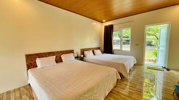 Quadruple Room, Mountain View, Lakeside | Minibar, desk, laptop workspace, soundproofing