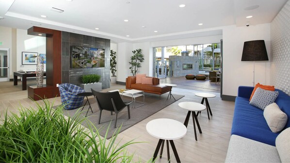 TV connectée, écrans d'ordinateur