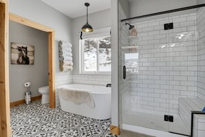 Hair dryer, towels - Stunning Views | Wildlife | Fire Table | Wood Stove (Florissant)