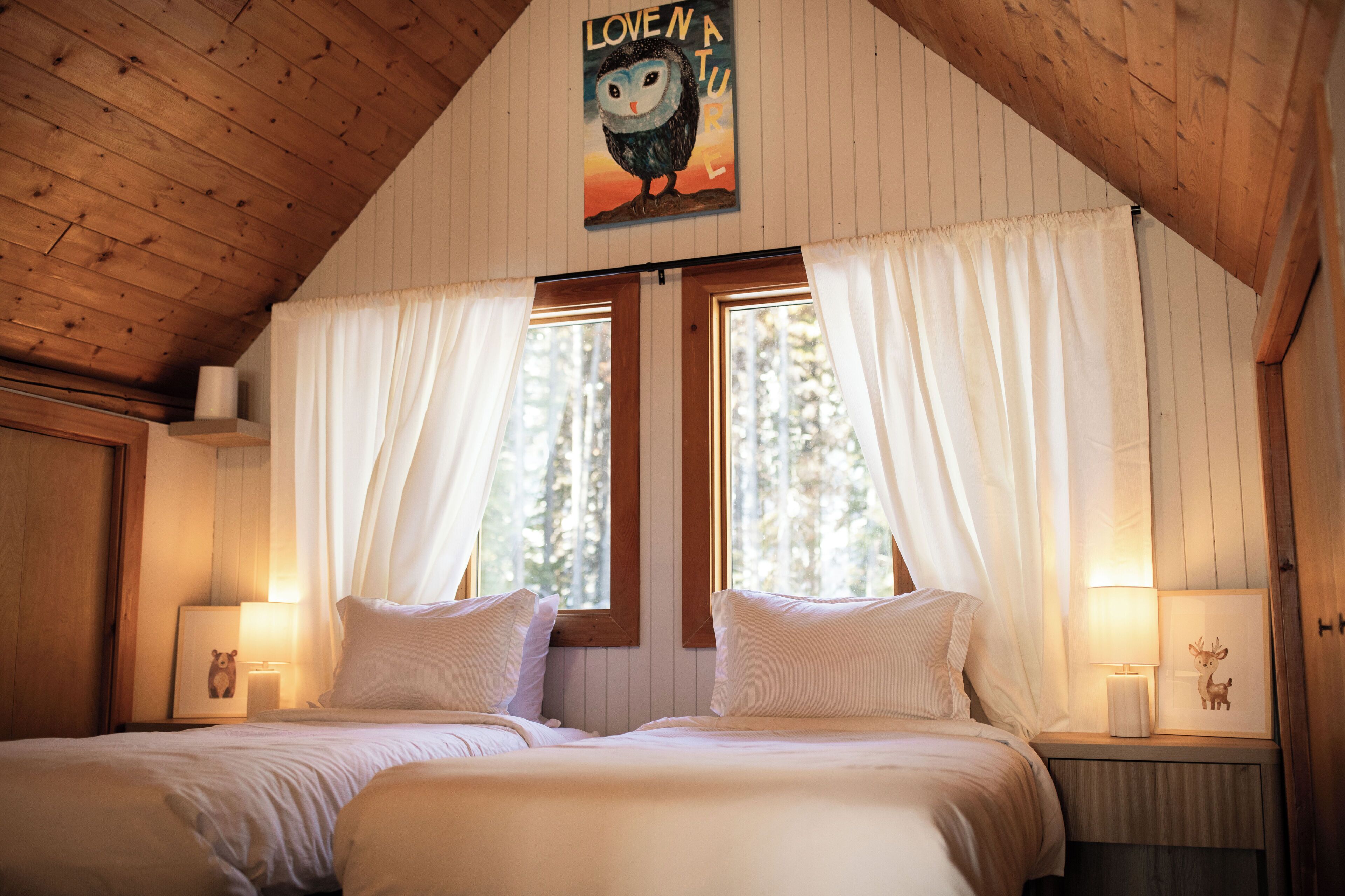 3 chambres, bureau, Wi-Fi gratuit, draps fournis