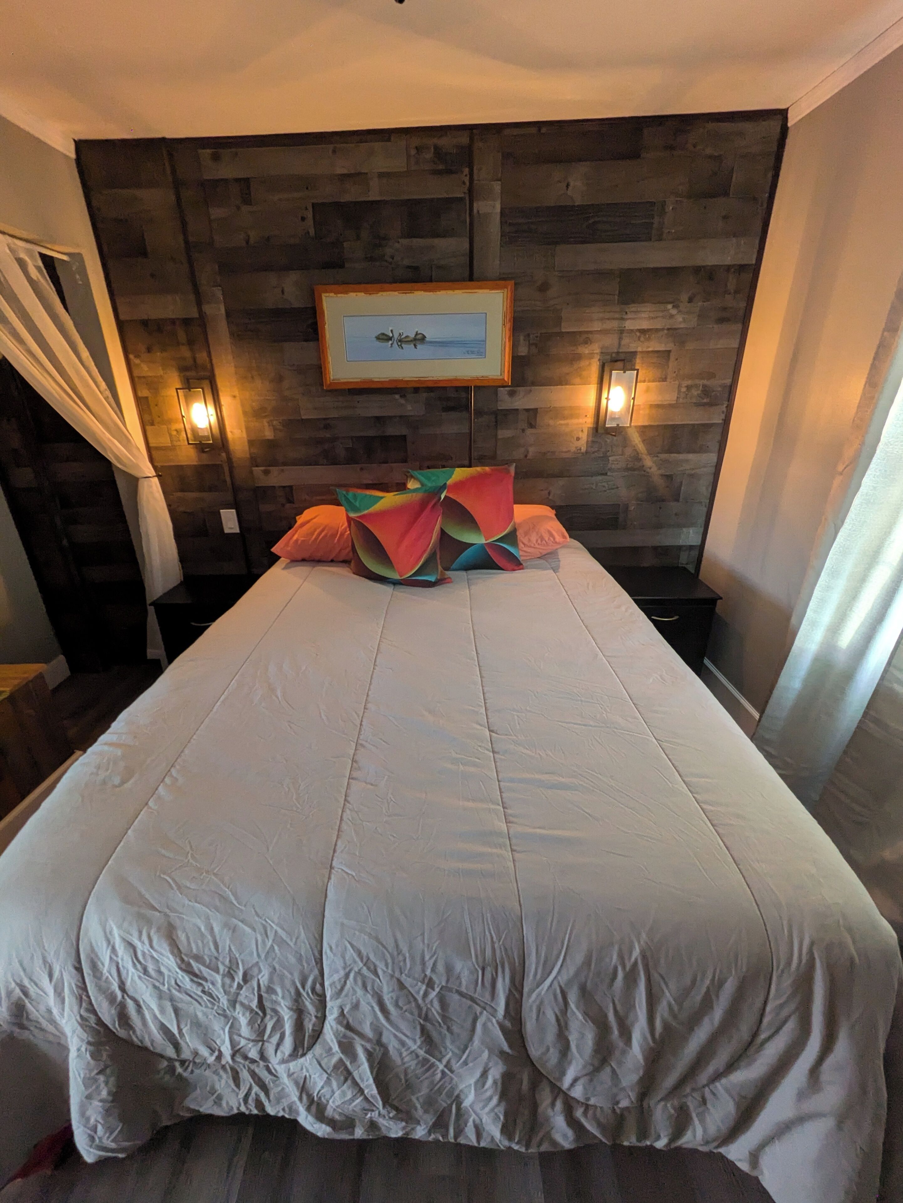 2 bedrooms, desk, free WiFi, bed sheets