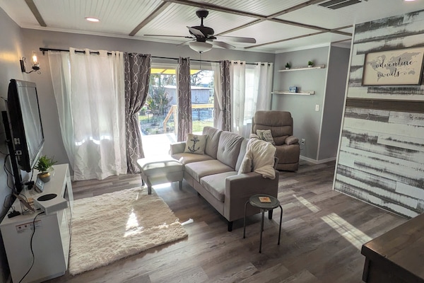 Smart TV, fireplace, video games, books