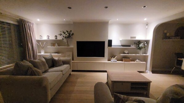 TV, stereo