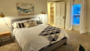 3 slaapkamers, een strijkplank/strijkijzer, reisbedje, gratis wifi