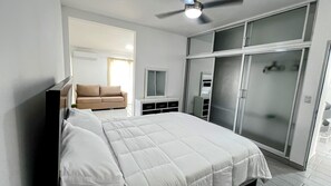 4 bedrooms, desk, iron/ironing board, WiFi